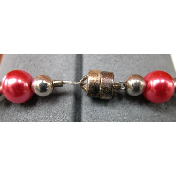 Rose & White Beaded Necklace, Dangle Earrings Silver Accents Magnetic Clasp - Picture 5 of 5